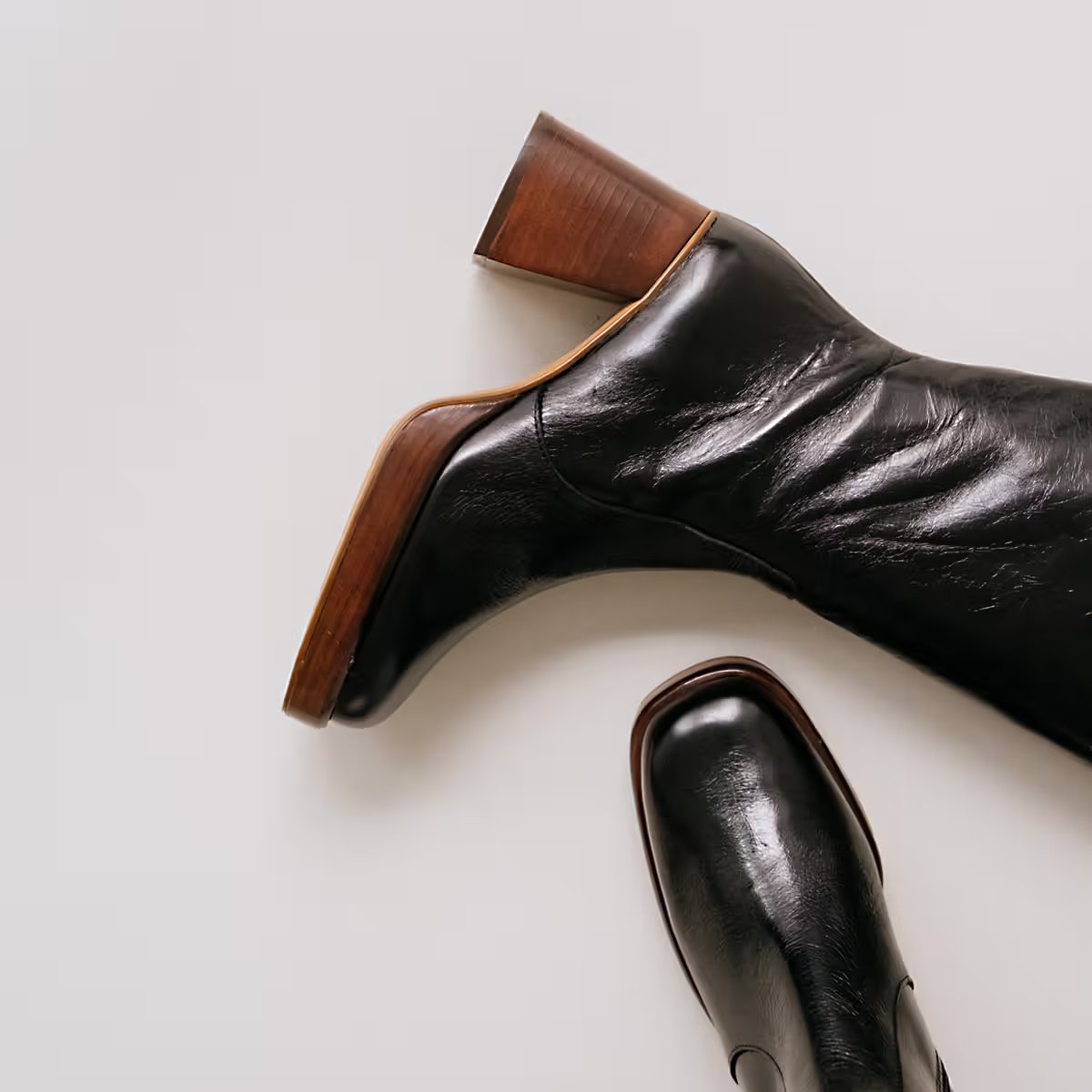 3300267-26-4 Jonak Betina Platform Boots