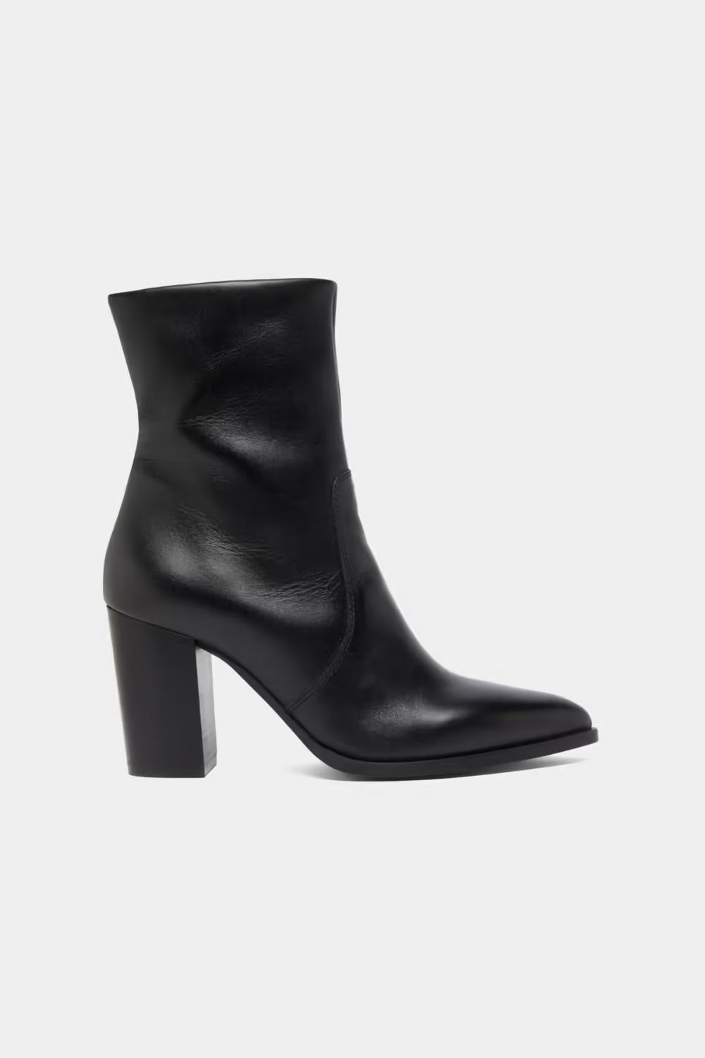 3700033-26 (2) Jonak Perle Heeled Ankle Boots