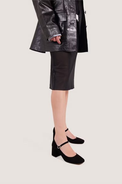 Jonak Alienor Mary Janes,
