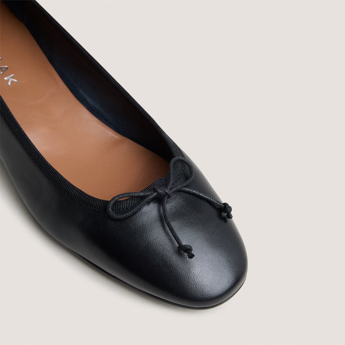 Jonak Dadou Heeled Ballet Flats, Black Leather.
