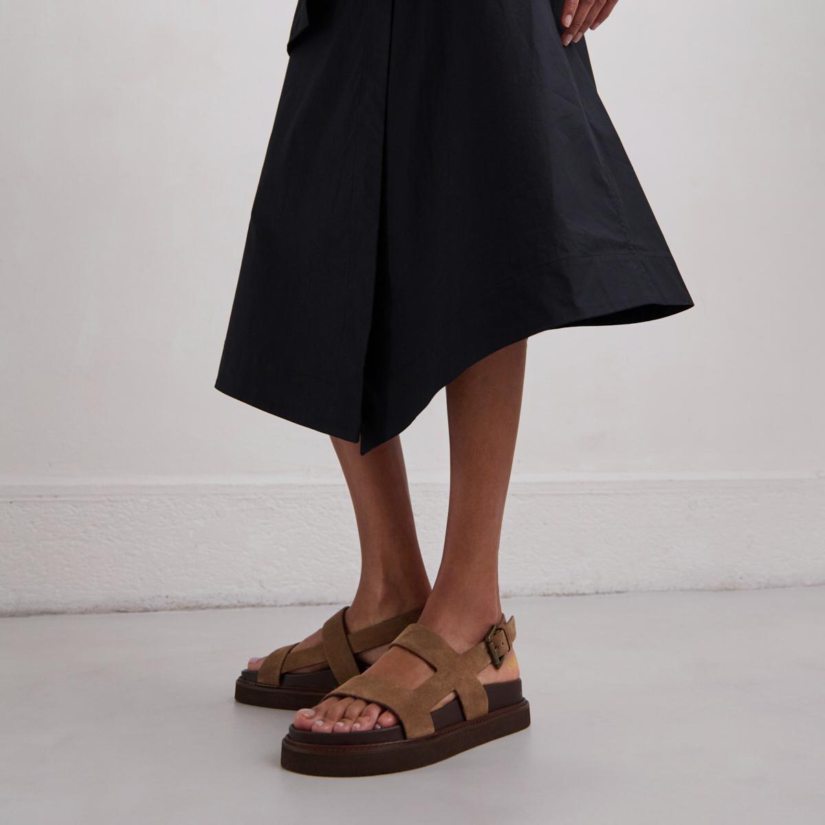 3800043-40 (3) Jonak Lagune Platform Sandals, Taupe Suede