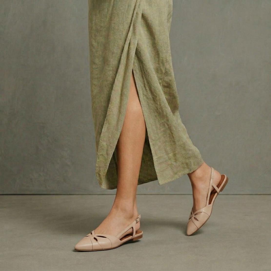 4000819-168-3 Jonak Damoura Slingback Ballet Flats, Sand Pleated Patent Leather