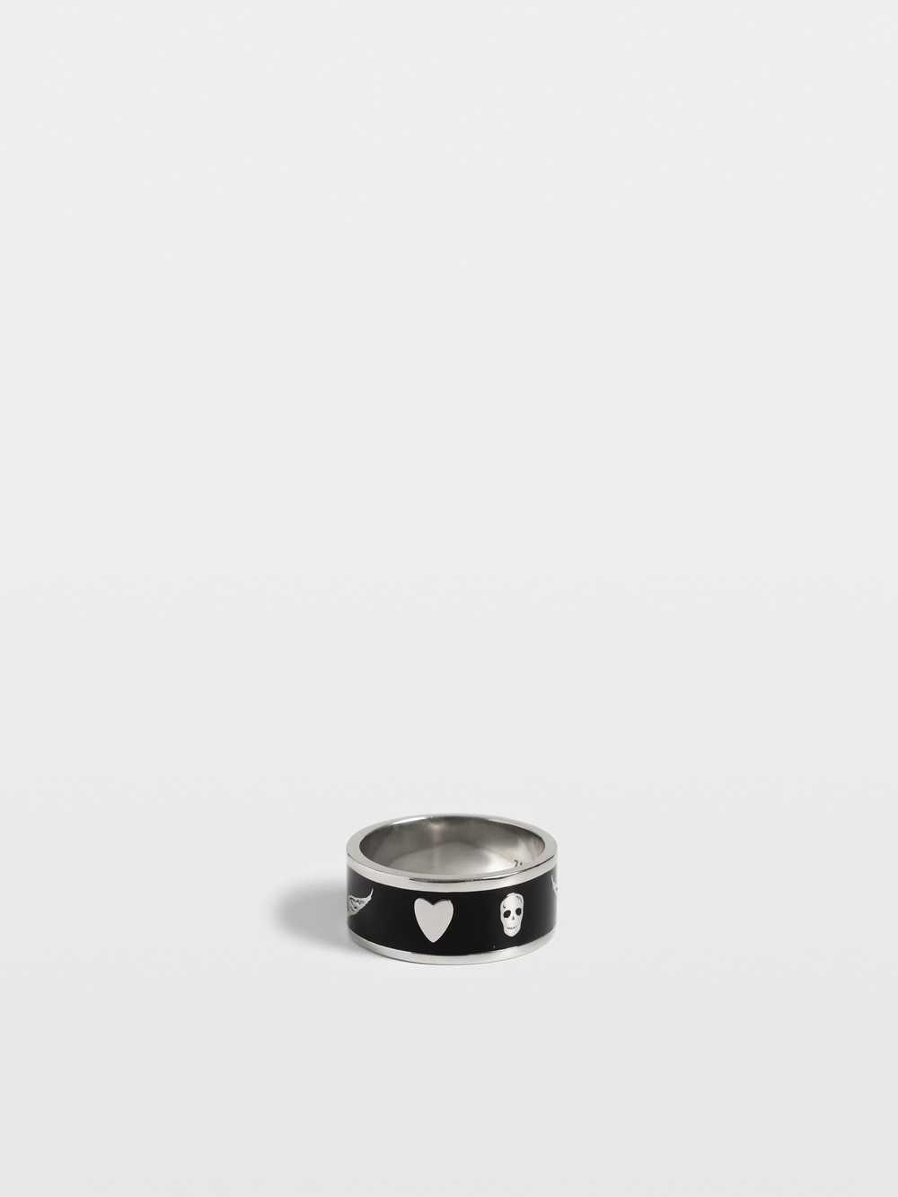 OWJW01795_BLACK_SILVER_ADDI_1_69e751bf54a0b.jpg Zadig&Voltaire ZV Ring, Black Silver.