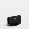 LWSG03667_BLACK_GOLD_ADDI_1_6968d4c7447db.jpg