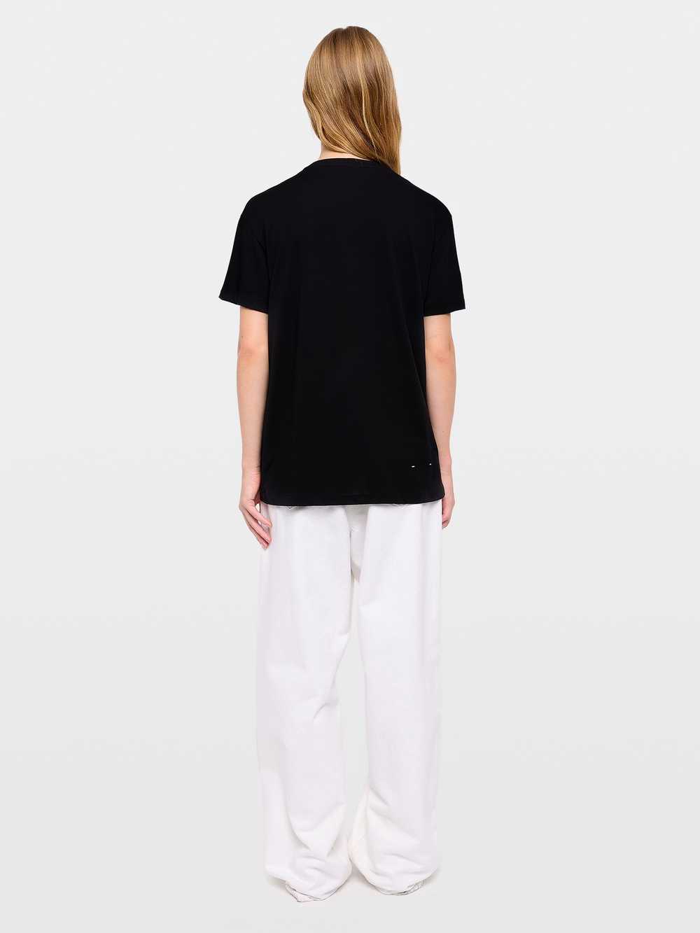 jmts018280_black_back.jpg